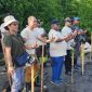Penanaman mangrove ini merupakan bagian dari program Corporate Social Responsibility (CSR) Bank Papua Kota Jayapura yang diluncurkan pada 30 September lalu. Selain mangrove, program CSR Bank Papua juga meliputi pencegahan stunting, pengolahan sampah di Hamadi, serta pelatihan dan legalisasi UMKM.