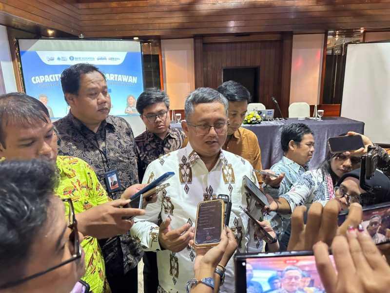 komitmen kuat BI Papua di bawah kepemimpinan Faturachman yang dinilainya sangat responsif terhadap perkembangan media dan ekonomi daerah