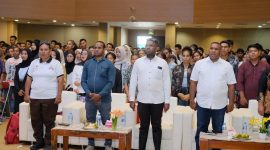 Kepala Dinas Pendidikan dan Kebudayaan Kabupaten Merauke, Bapak Romanus Kande Kahol, S.IP., M.Si., menyampaikan apresiasi dan dukungannya terhadap pelaksanaan International Seminar Youth Today, Leader Tomorrow yang digagas oleh Wirausaha Muda Nusantara (Wimnus) Provinsi Papua.
