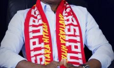 Osas Saha Resmi Diperkenalkan Klub Persipura lewat MEDSOS