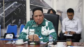 Anggota Komite Eksekutif Percepatan Pembangunan Otonomi Khusus Papua, Paulus Waterpauw, 