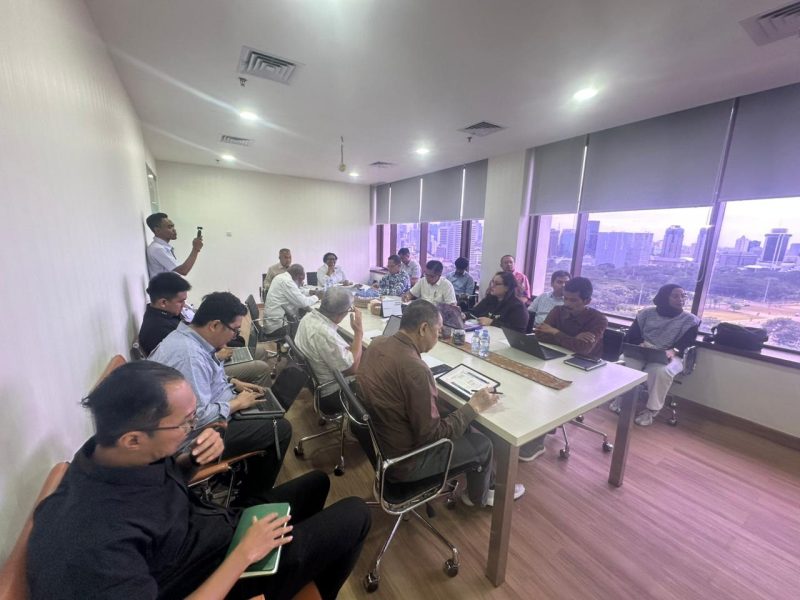 pertemuan dengan Badan Perencanaan Pembangunan Nasional di Kantor Komite Eksekutif Papua Lantai 16, Jalan Medan Merdeka Timur, Monas, Jakarta, pada Rabu (25/2/2026). Pertemuan dengan Tim Bappenas itu  turut dihadiri Pimpinan KEP, Ribka Haluk dan John Gluba Gebze.
