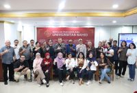 diskusi intelektual bertajuk “Apakah Kita Menuju Perang Besar Dunia?” pada Jumat, 10 April 2026