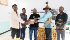 Usai Vakum 15 Tahun, Dewan Adat Mamberamo-Apawer Resmi Miliki Ketua Baru