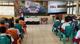 SMP Negeri 9 Merauke menggelar sosialisasi anti-bullying pada MPLS 2026. Ketua IPK Indonesia Wilayah Papua mengajak siswa berani melapor dan menjadi pelopor sekolah bebas perundungan.