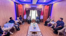 PT PLN (Persero) Unit Pelaksana Pelayanan Pelanggan (UP3) Fakfak memperkuat sinergi dengan Polres Fakfak untuk menjaga keamanan infrastruktur kelistrikan sekaligus memastikan keandalan pasokan listrik bagi masyarakat. Rabu (23/9/2026).
