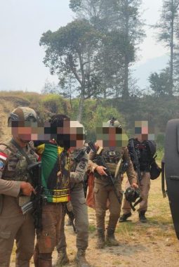 DPO Kasus Pembakaran Camp PT Unggul Tahun 2021 Ditangkap di Puncak, Polisi Amankan Kapak dan Parang